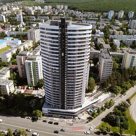 Boudoir 139 Apartments City Tower -18Th Floor Cluj-Napoca Eksteriør bilde